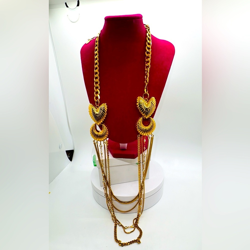 Cristina Sabatini Artemis necklace.​